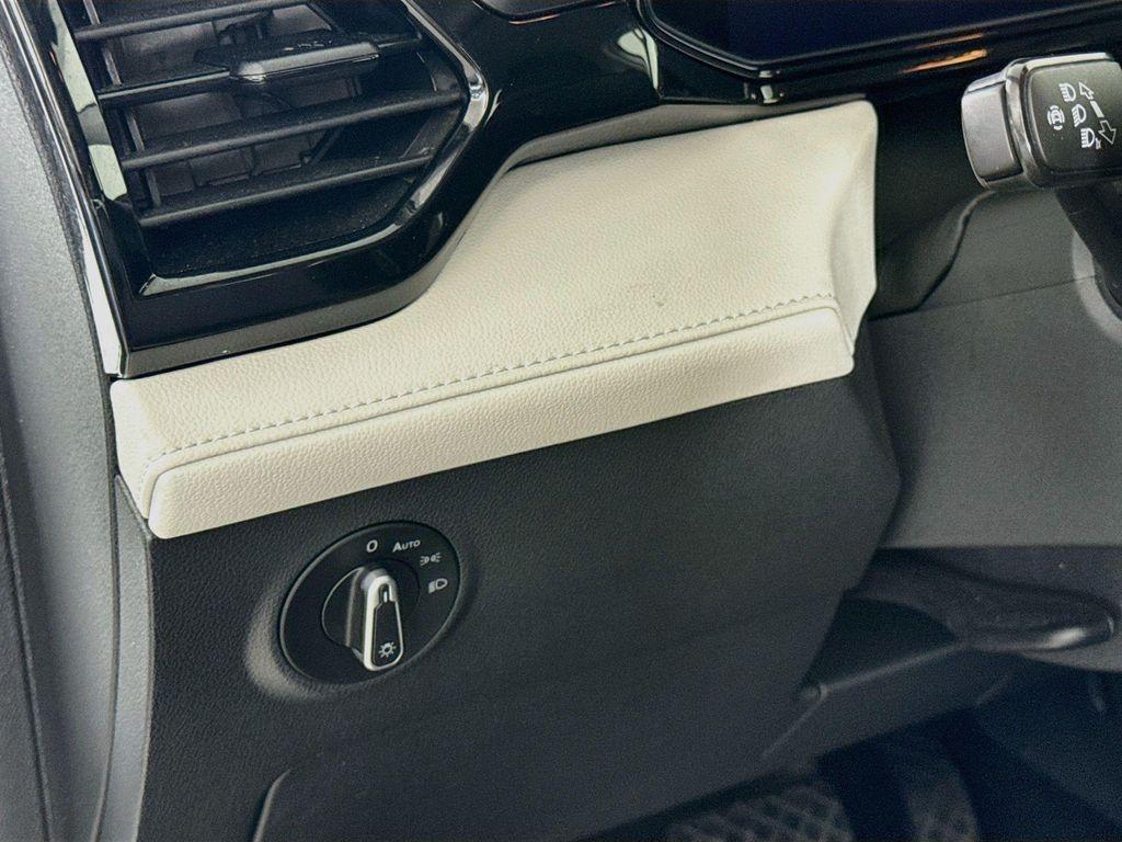 used 2025 Volkswagen Taos car, priced at $25,246