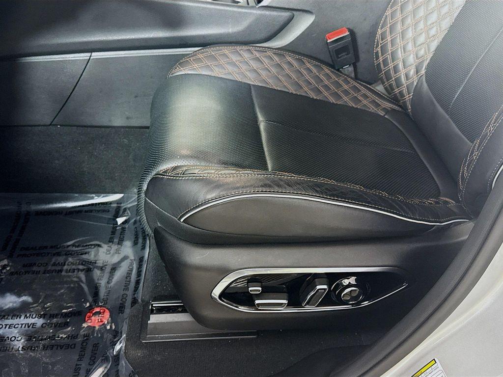 used 2023 Jeep Grand Cherokee 4xe car, priced at $35,997