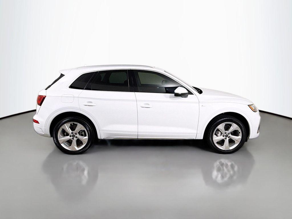 used 2022 Audi Q5 car, priced at $30,277
