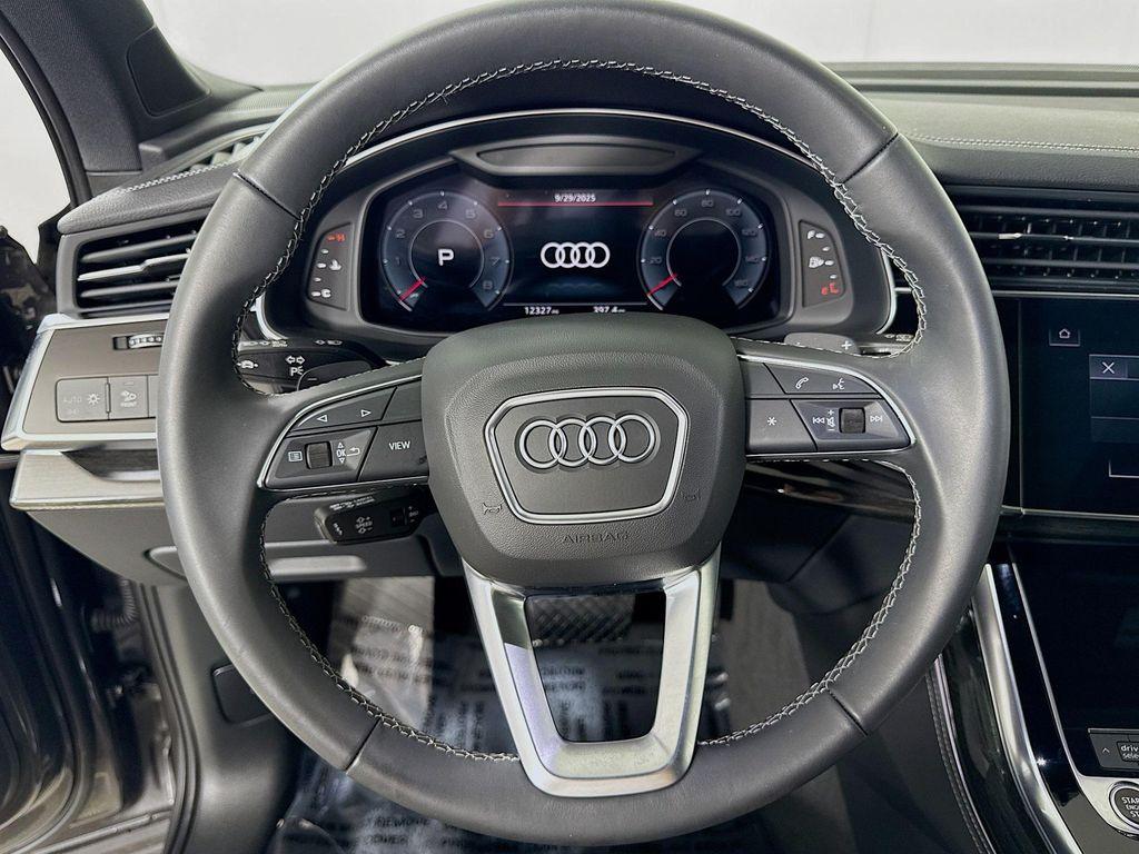 used 2025 Audi Q7 car, priced at $54,977