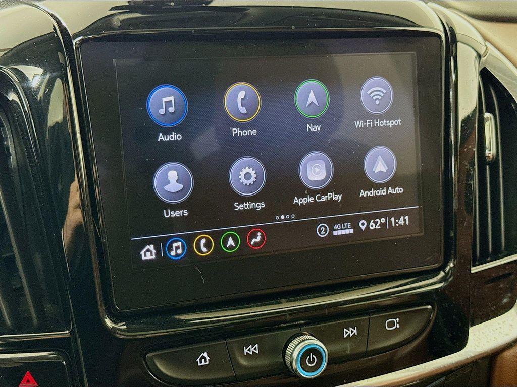 used 2021 Chevrolet Traverse car, priced at $24,997