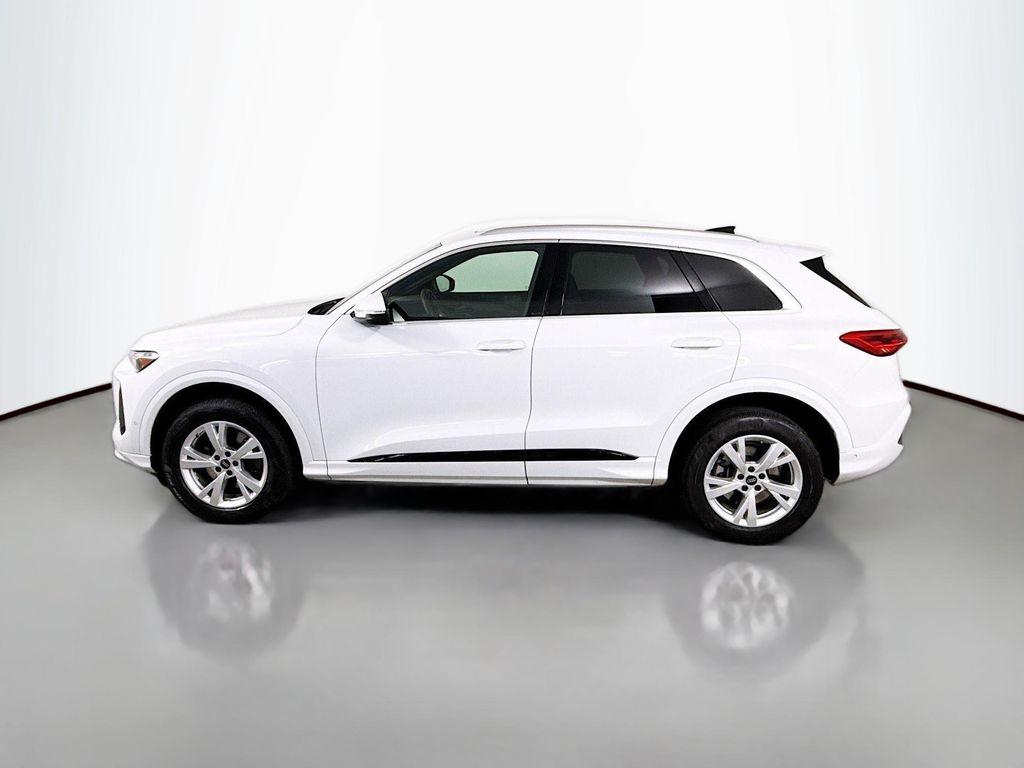 used 2025 Audi Q5 car, priced at $45,997