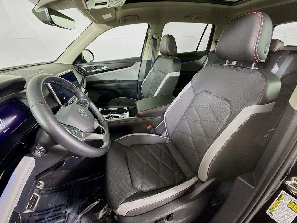 used 2025 Volkswagen Atlas car, priced at $39,997