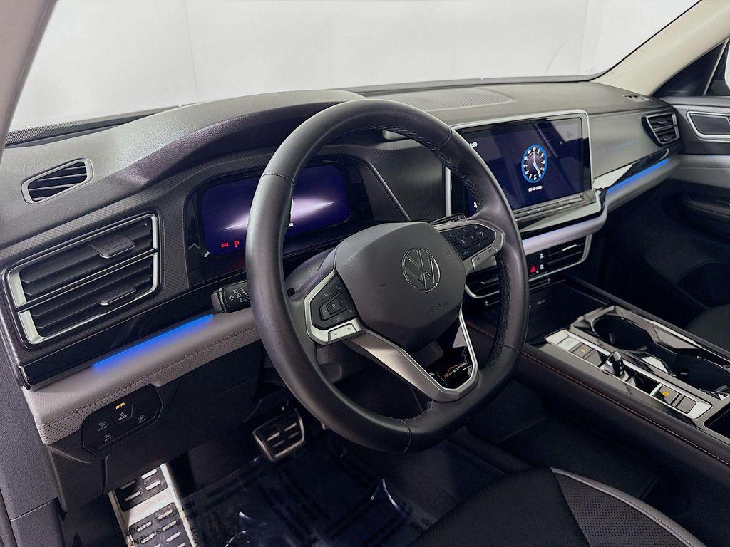 used 2025 Volkswagen Atlas car, priced at $39,997