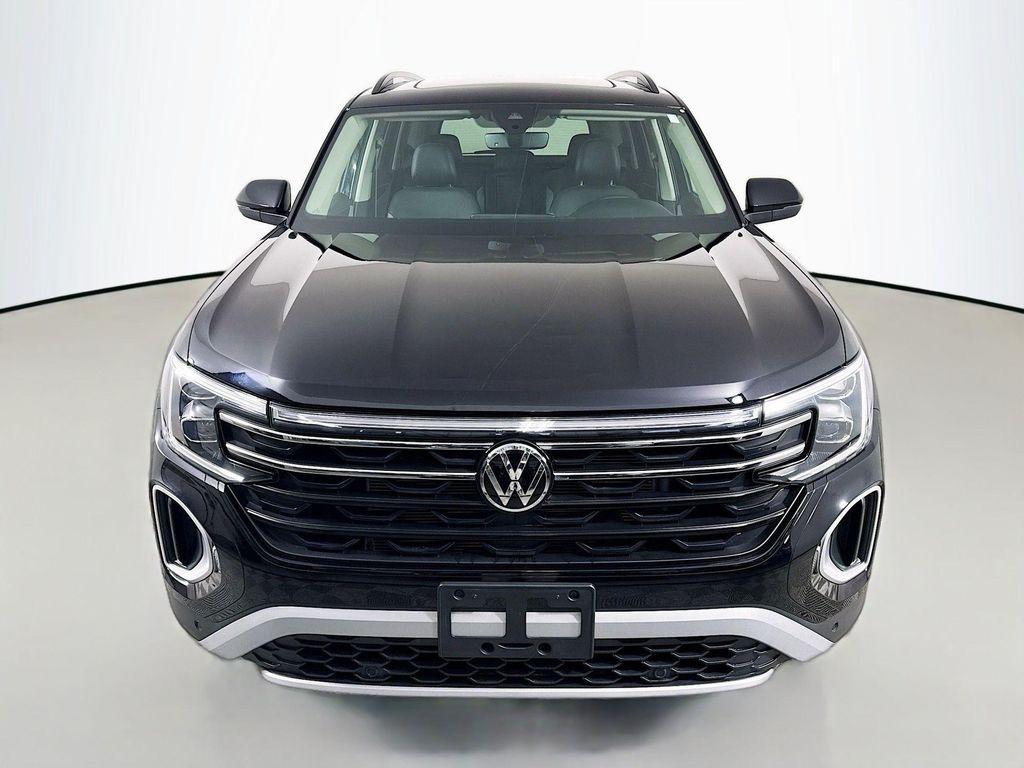 used 2025 Volkswagen Atlas car, priced at $39,997