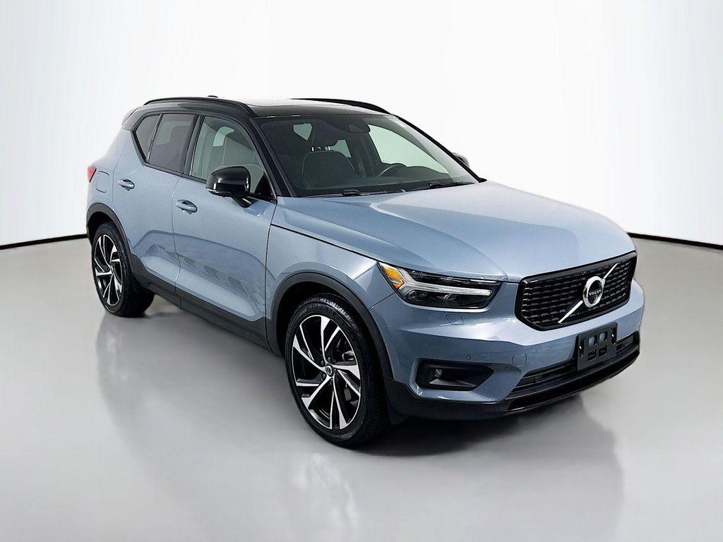 used 2021 Volvo XC40 car, priced at $23,997