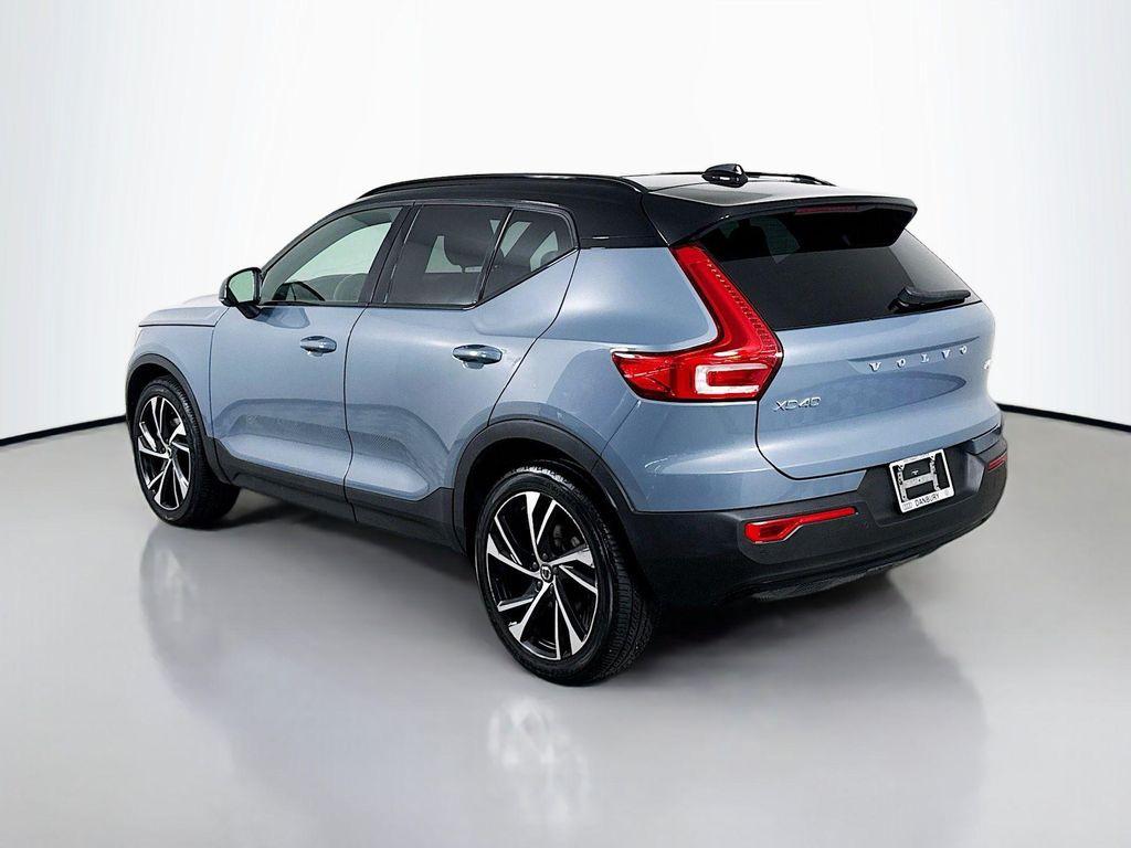 used 2021 Volvo XC40 car, priced at $23,997