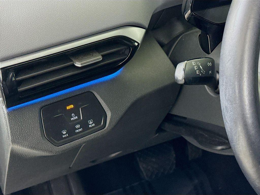 used 2022 Volkswagen ID.4 car, priced at $17,997