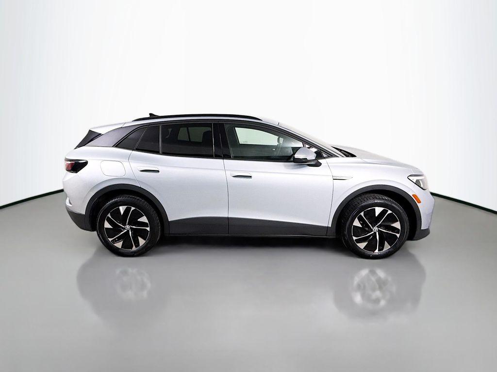 used 2022 Volkswagen ID.4 car, priced at $17,997