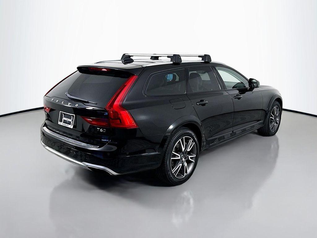 used 2018 Volvo V90 Cross Country car, priced at $22,597