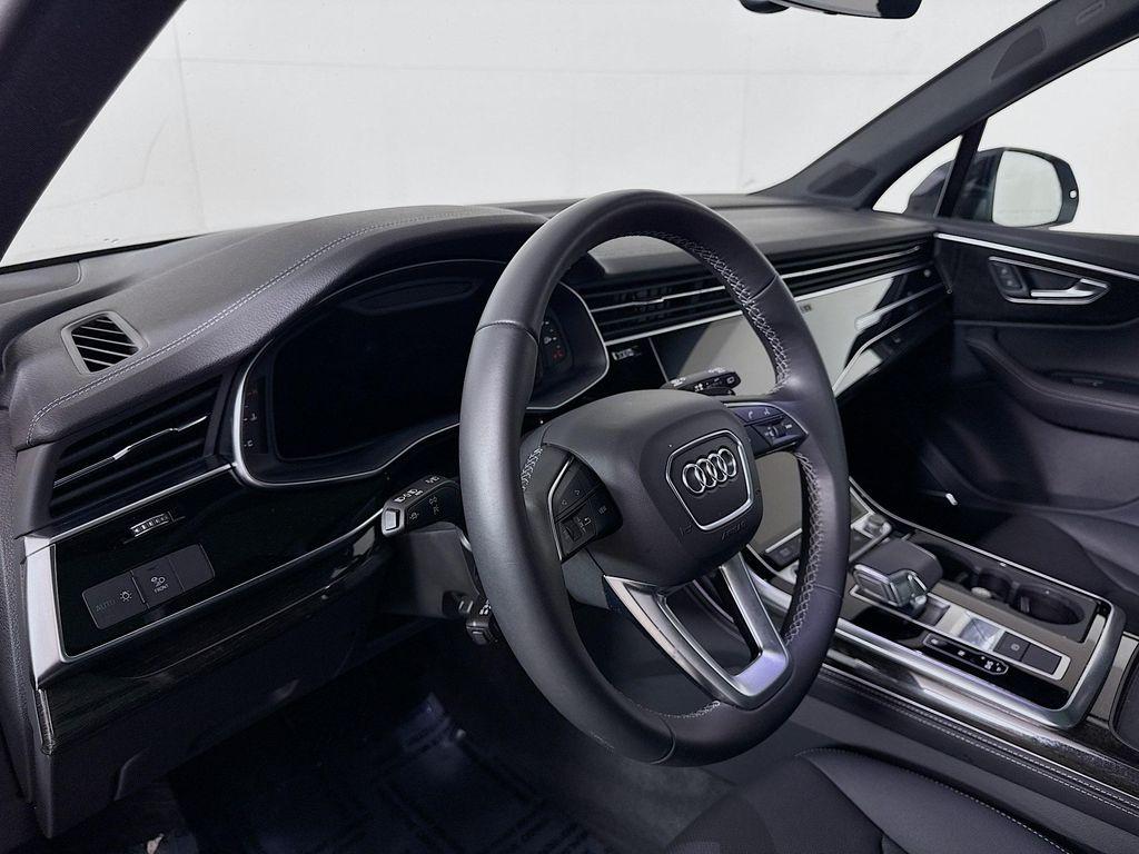 used 2025 Audi Q7 car, priced at $48,597