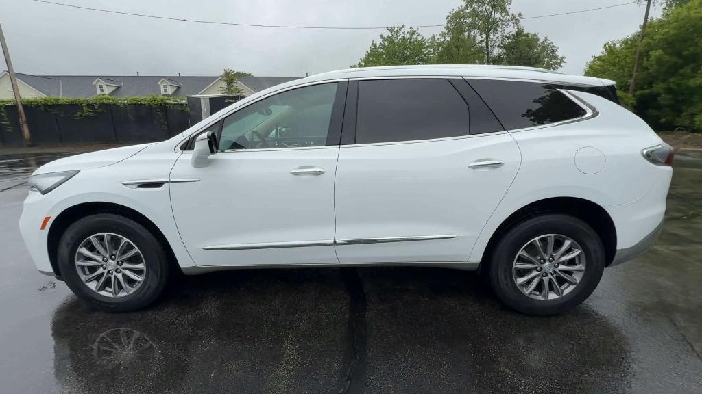 used 2022 Buick Enclave car, priced at $24,900
