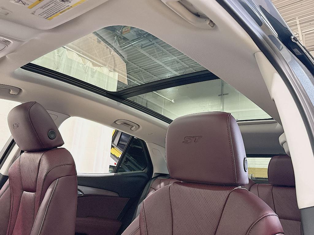 new 2026 Buick Envision car, priced at $46,459