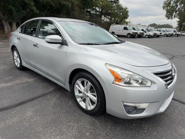 used 2013 Nissan Altima car, priced at $5,500