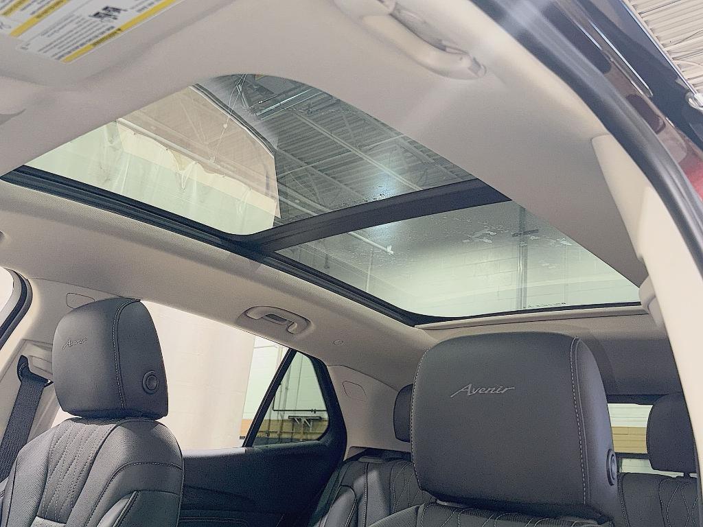 used 2022 Buick Envision car, priced at $28,000