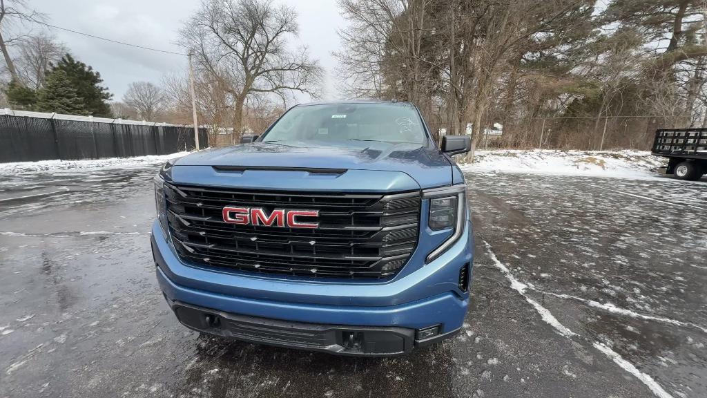 new 2026 GMC Sierra 1500 car, priced at $53,375