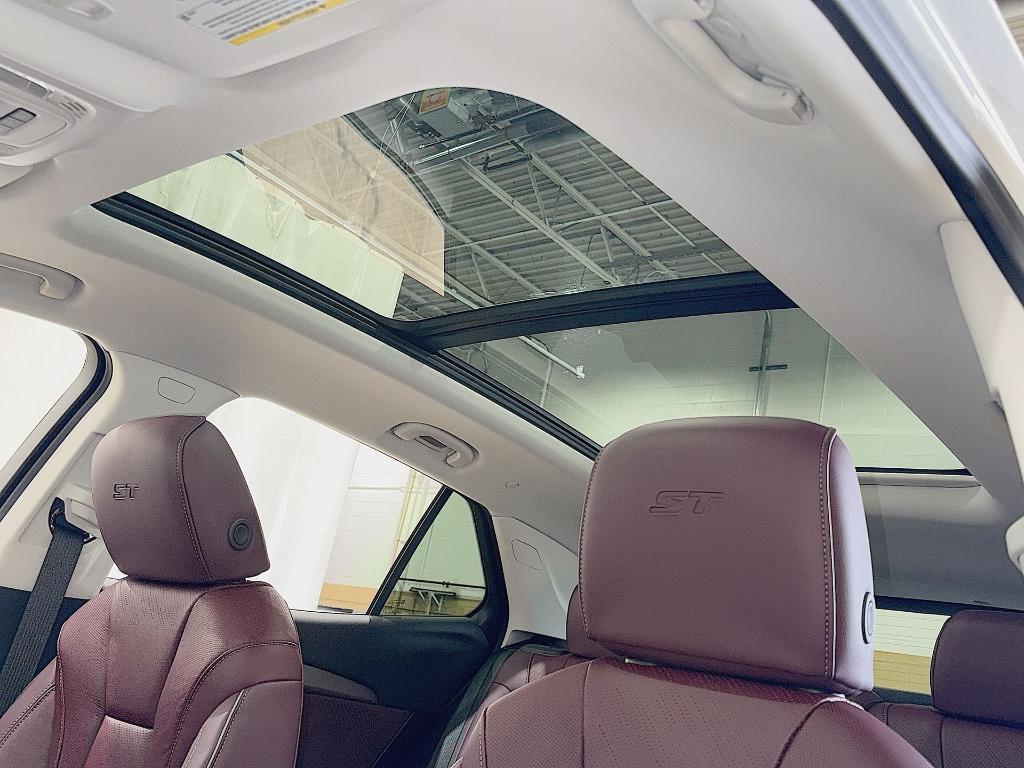 new 2026 Buick Envision car, priced at $45,975