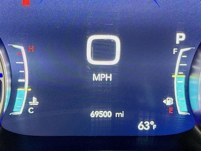 used 2023 Chrysler Pacifica car, priced at $23,900