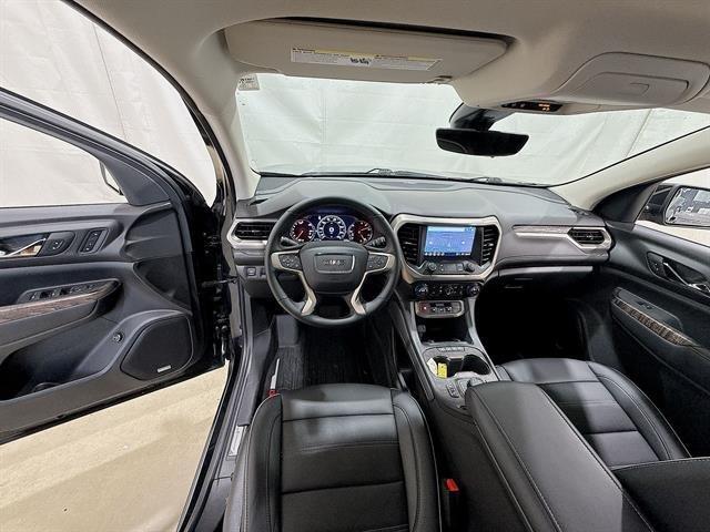 used 2023 GMC Acadia car, priced at $34,900