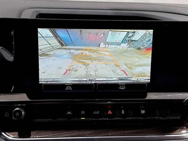 new 2026 GMC Sierra 1500 car, priced at $47,275