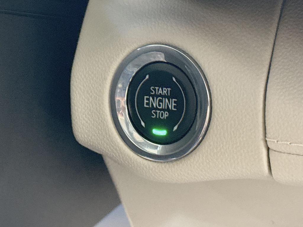 used 2023 Buick Envision car, priced at $30,900