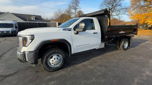 new 2026 GMC Sierra 3500 car, priced at $80,032
