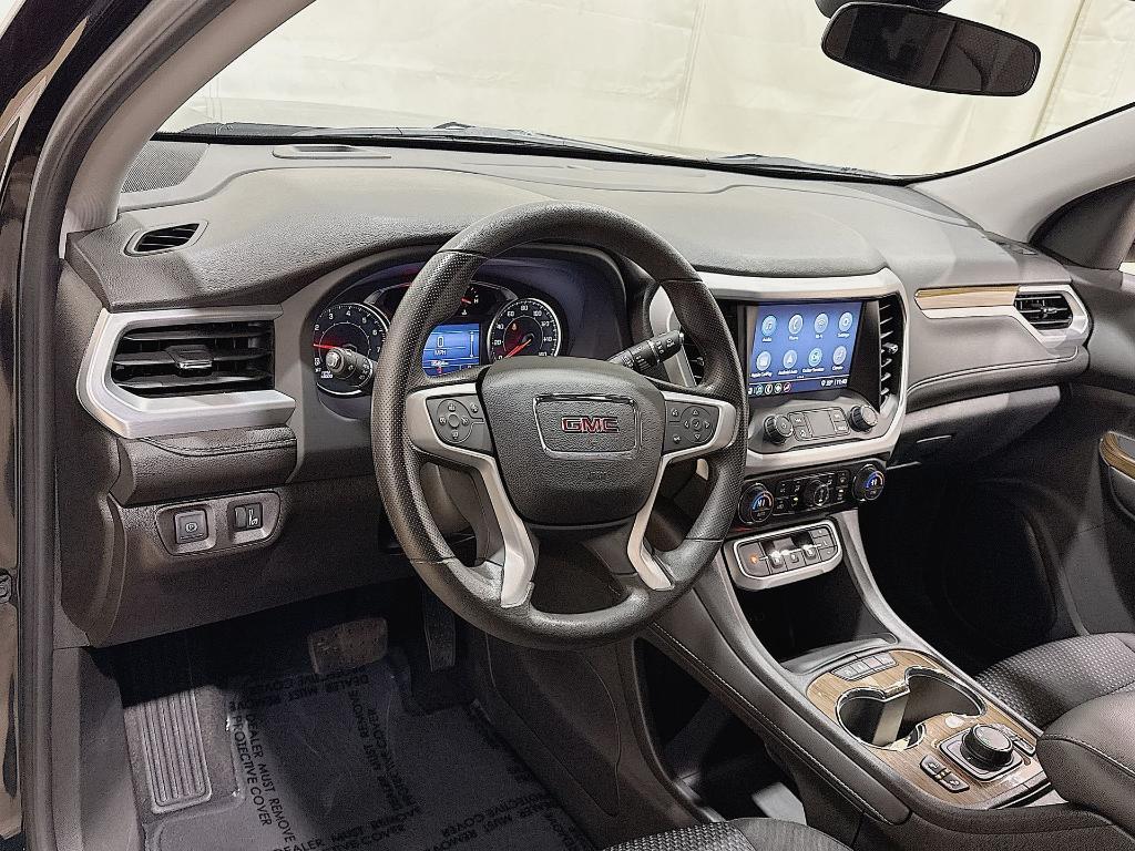 used 2023 GMC Acadia car, priced at $26,000