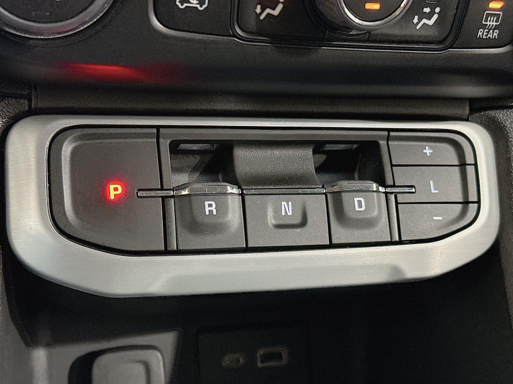 used 2023 GMC Acadia car, priced at $26,000