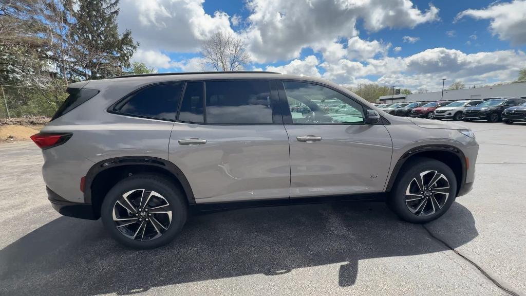 new 2026 Buick Enclave car, priced at $57,722