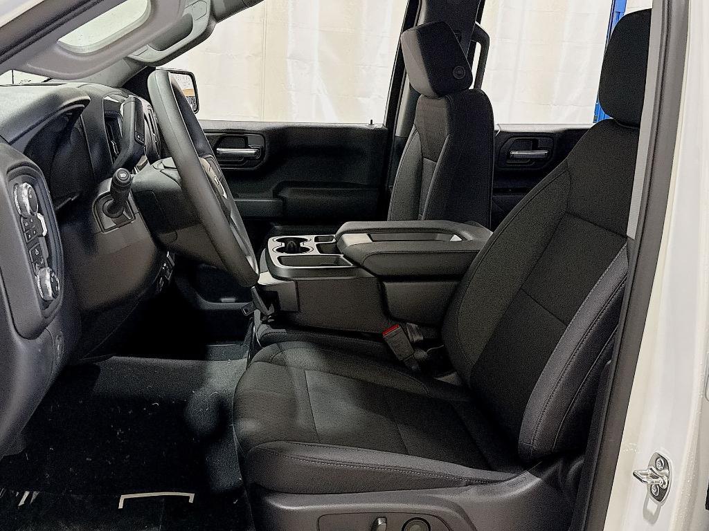 new 2026 GMC Sierra 1500 car, priced at $44,463