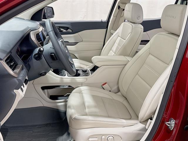 used 2023 GMC Acadia car, priced at $36,900