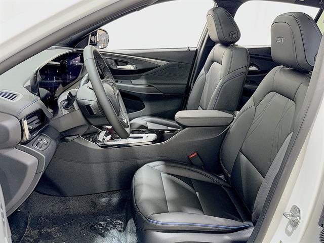 new 2026 Buick Envista car, priced at $30,125