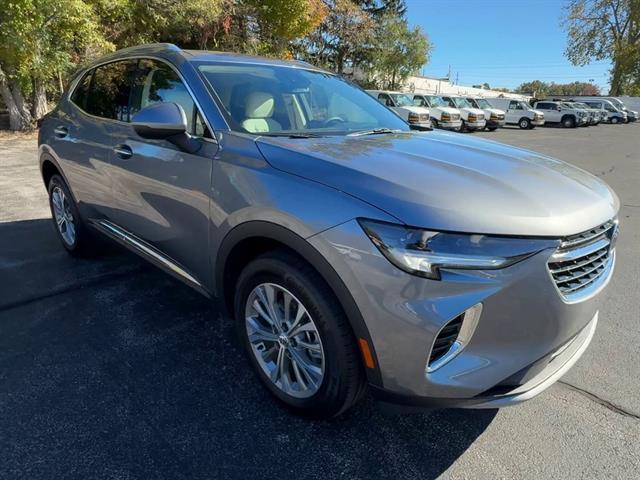 used 2022 Buick Envision car, priced at $27,000