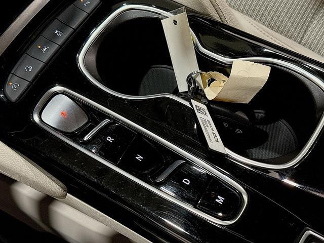 used 2022 Buick Envision car, priced at $27,000