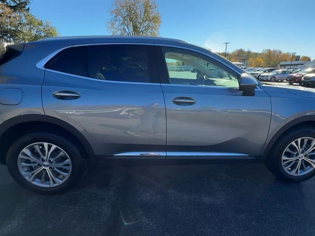 used 2022 Buick Envision car, priced at $27,000