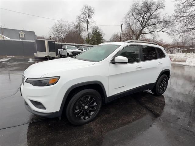 used 2019 Jeep Cherokee car, priced at $17,900