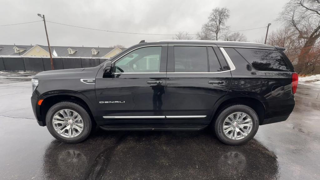 used 2024 GMC Yukon car, priced at $69,900