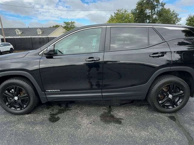 used 2021 GMC Terrain car, priced at $20,900