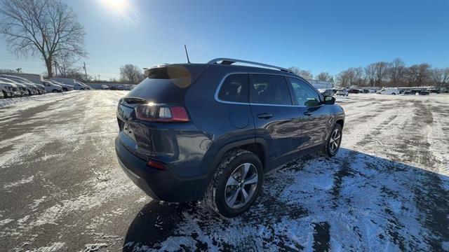 used 2020 Jeep Cherokee car, priced at $16,900