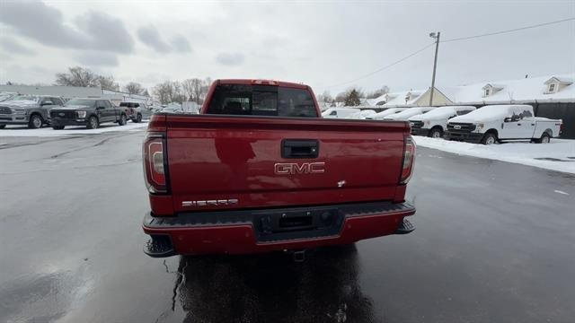 used 2018 GMC Sierra 1500 car, priced at $39,900