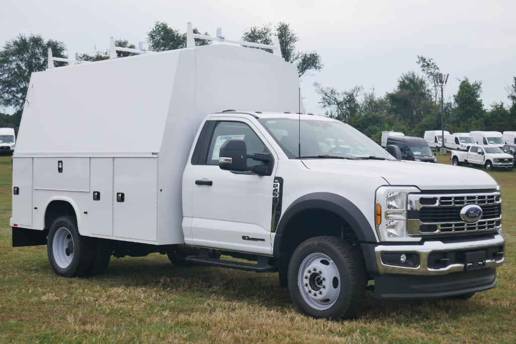 new 2025 Ford F-450 car, priced at $98,315