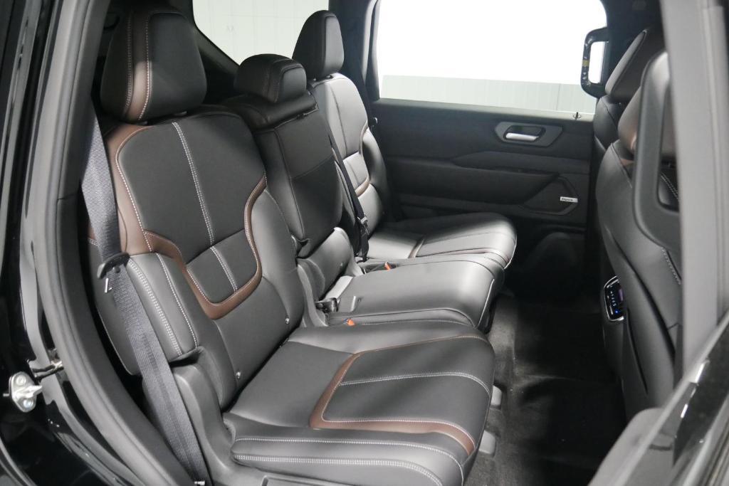 new 2026 Nissan Armada car, priced at $70,222