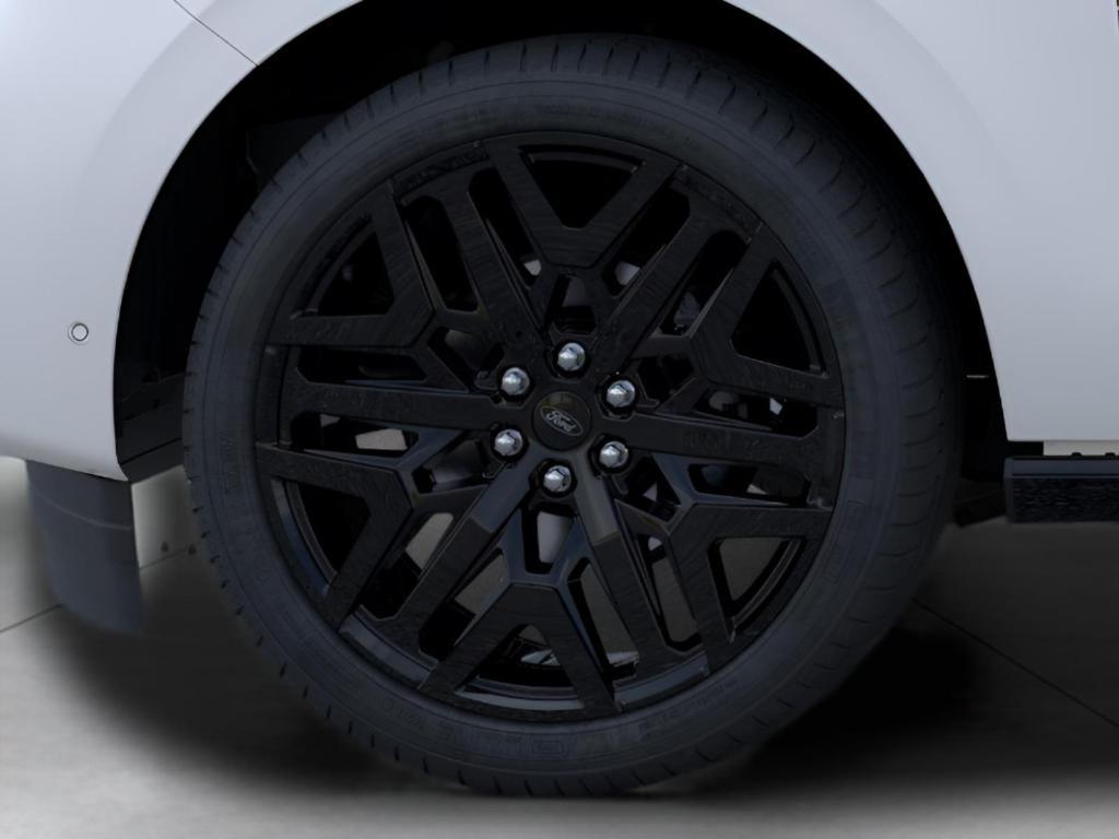 new 2026 Ford Expedition car, priced at $80,957