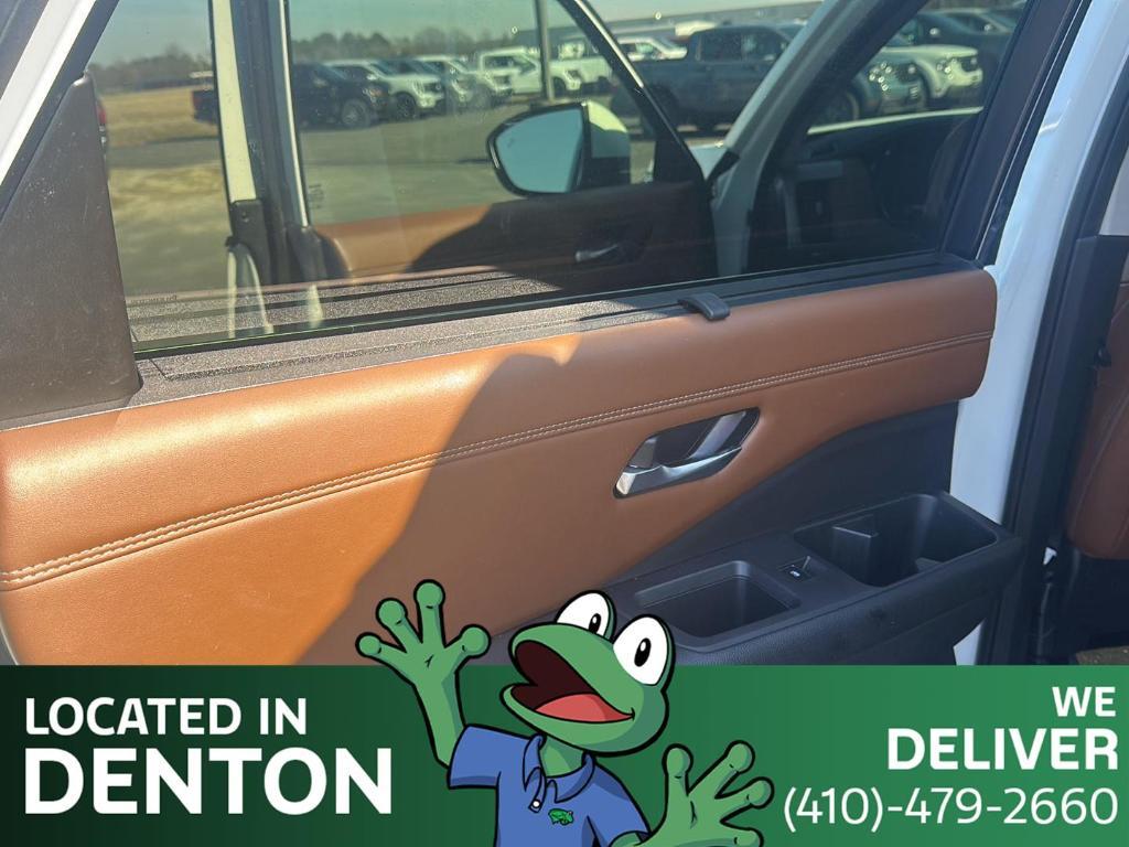 used 2023 Nissan Pathfinder car, priced at $30,000