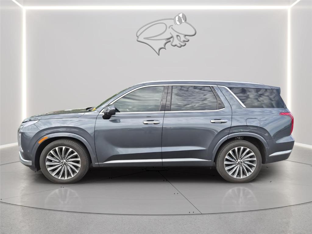 used 2024 Hyundai Palisade car, priced at $40,000