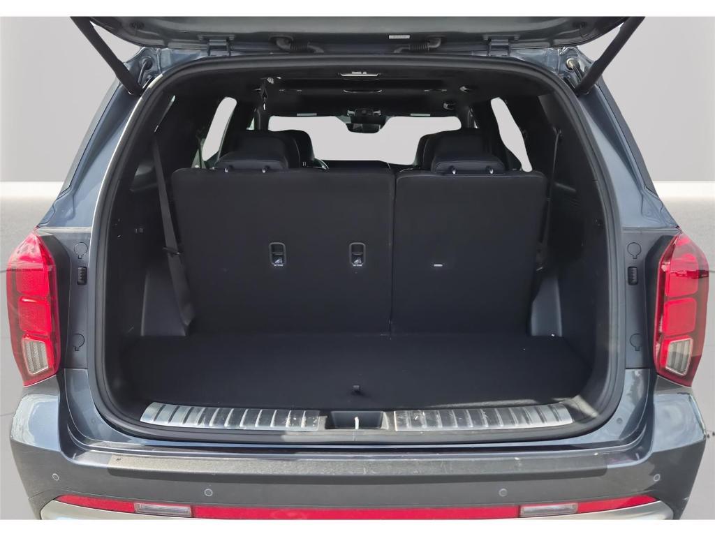 used 2024 Hyundai Palisade car, priced at $39,500