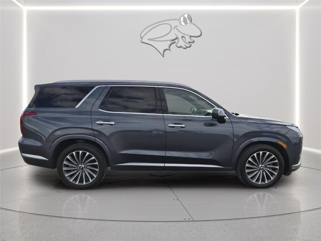 used 2024 Hyundai Palisade car, priced at $39,500