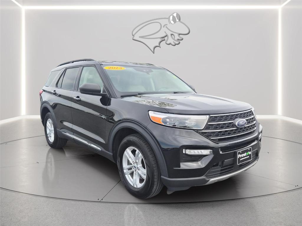 used 2023 Ford Explorer car, priced at $29,000