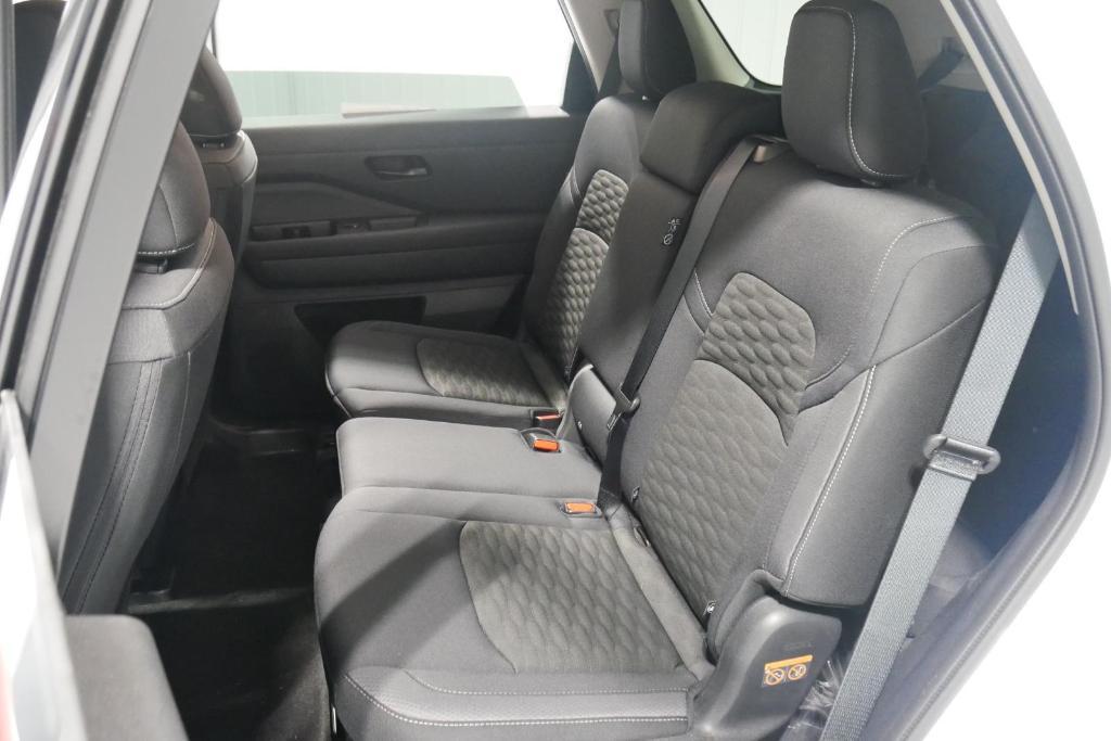 used 2025 Nissan Pathfinder car, priced at $35,000