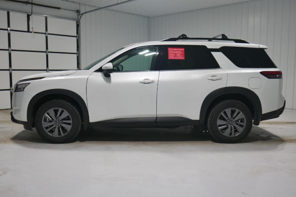 used 2025 Nissan Pathfinder car, priced at $35,000